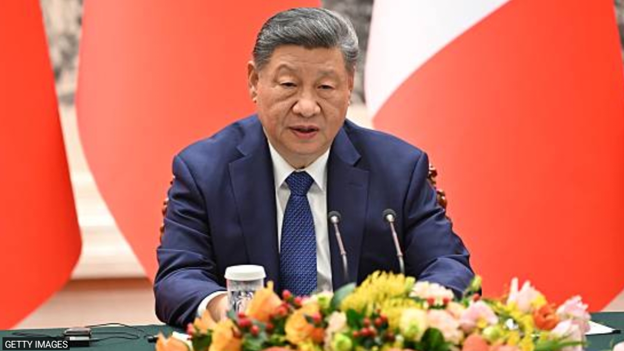 चीन के राष्ट्रपति शी जिनपिंग